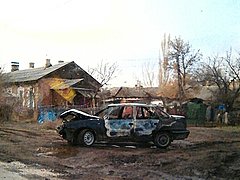 На юге Волгограда после ДТП сгорела иномарка