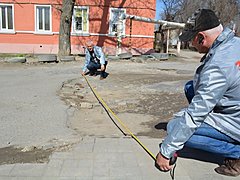 Активисты ОНФ провели проверку дорожной ситуации в Дзержинском р