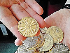В аэропорту Волгограда торговали сувенирными монетами «Родина-ма