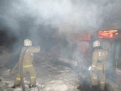 57-летний волгоградец едва не сгорел в пристройке частного дома