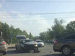 ДТП на севере Волгограда парализовало движение в час пик