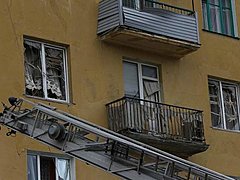 В Волгограде после взрыва в четырехэтажке пострадали окна 55 ква