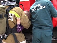 На юге Волгограда во время пожара в квартире пострадал семилетни
