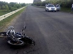 Под Волгоградом разбился насмерть несовершеннолетний мотоциклист