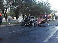 В Волгограде столкновение иномарки и автовоза привело к пожару