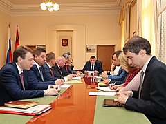 Бочаров обсудил итоги единого дня голосования в регионе