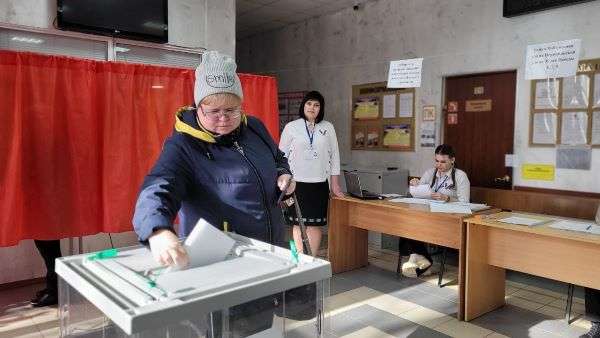 В Волгоградской области второй день  жители активно идут на избирательные участки