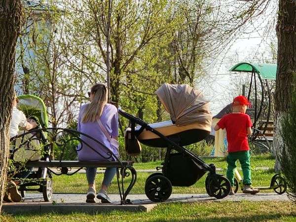 Волгоградские семьи получают выплаты на второго ребенка