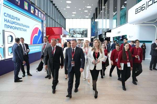 Губернатор Андрей Бочаров подвел итоги работы  делегации региона  на ПМЭФ-2024