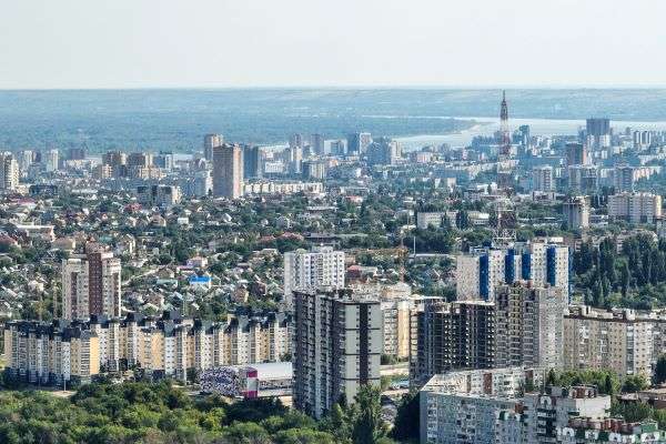 В Волгоградской области  в 629 многоквартирных домах  отремонтируют подъезды