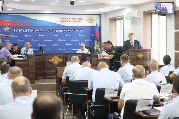 Волгоградский губернатор Андрей Бочаров принял участие в коллегии ГУ МВД по Волгоградской области