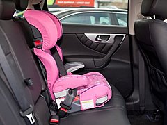 С нового года изменятся правила перевозки детей в автомобилях