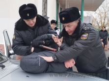 В Волгограде алиментщик пытался сжечь «ГАЗель», чтобы она не дос
