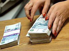 В Волгограде перед судом предстанет похитившая полмиллиона рубле