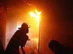 В квартире на юге Волгограда сгорел 70-летинй пенсионер
