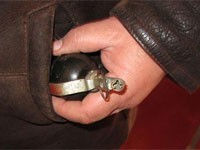 В Волгограде у рецидивиста полицейские изъяли ручную гранату